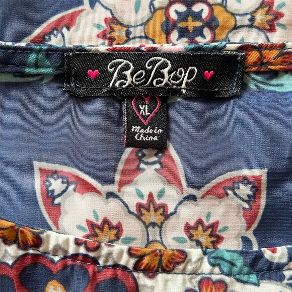 BeBop Dress Womens XL Navy Floral Medallion Shift Knee Length 3/4 Sleeve - Picture 2 of 8